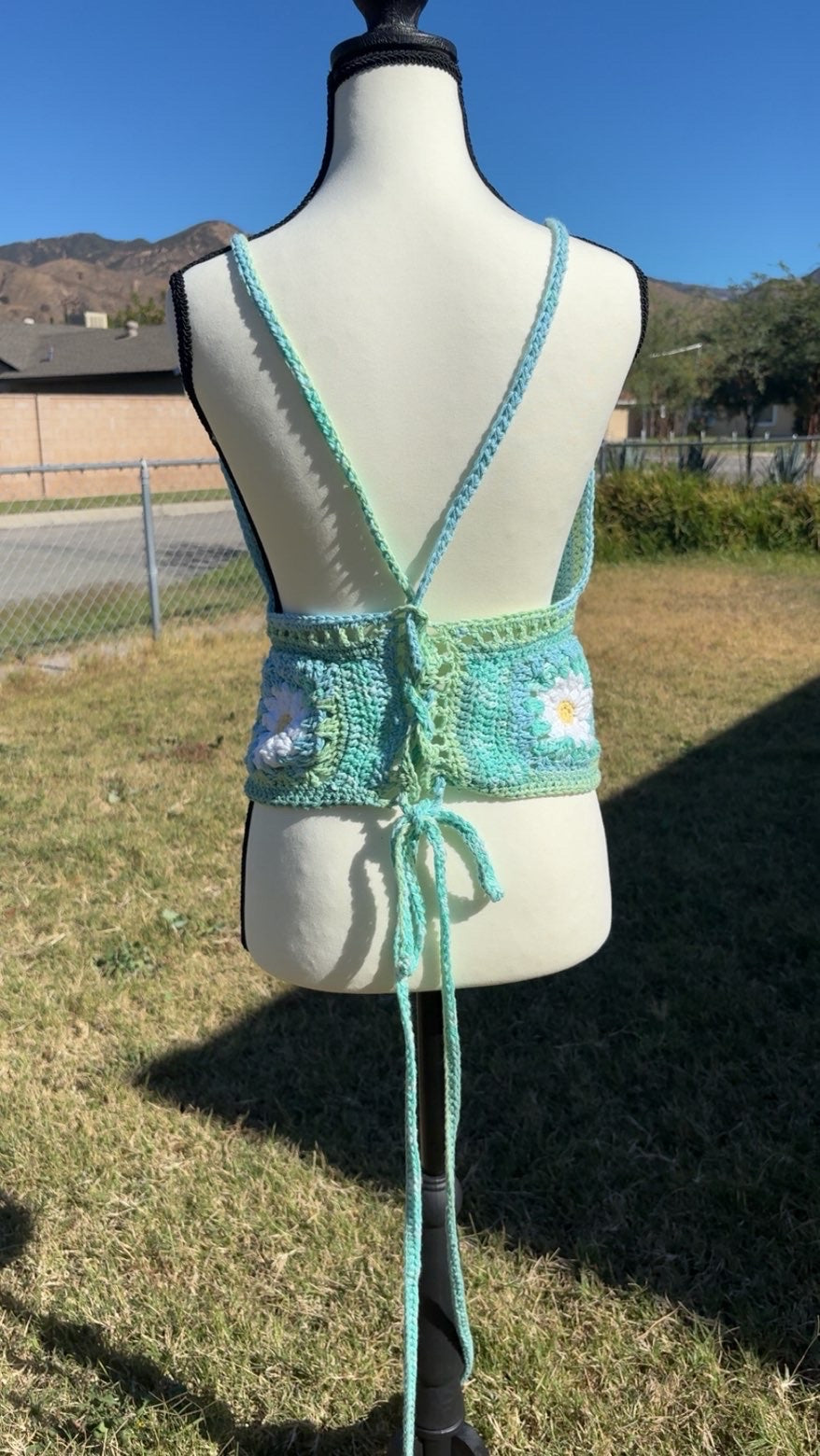 Daisy Flower top in 2x