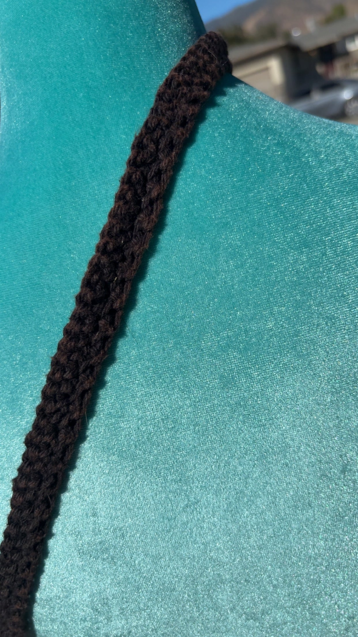 cross body minimal bag with closing strap