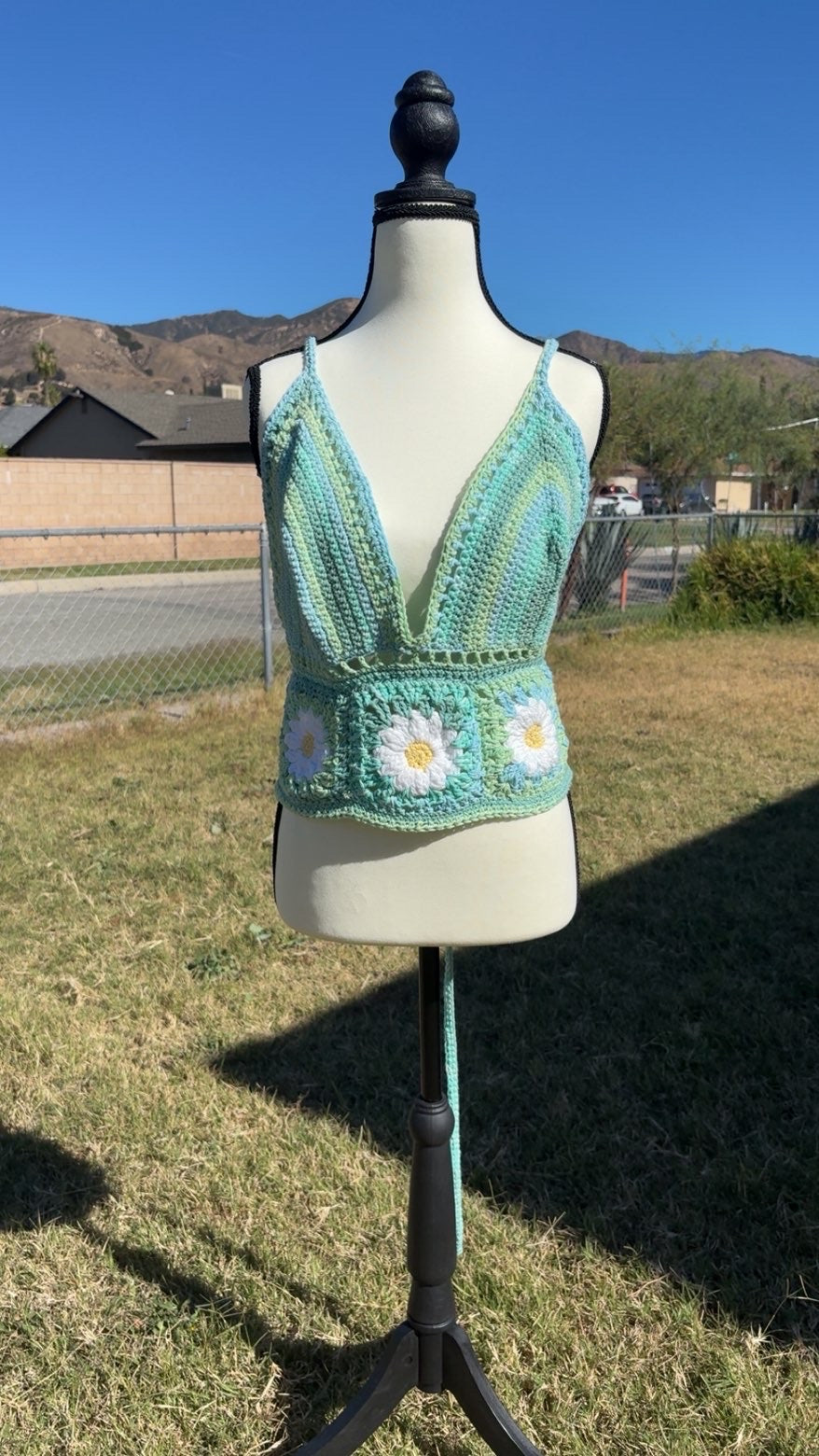 Daisy Flower top in 2x