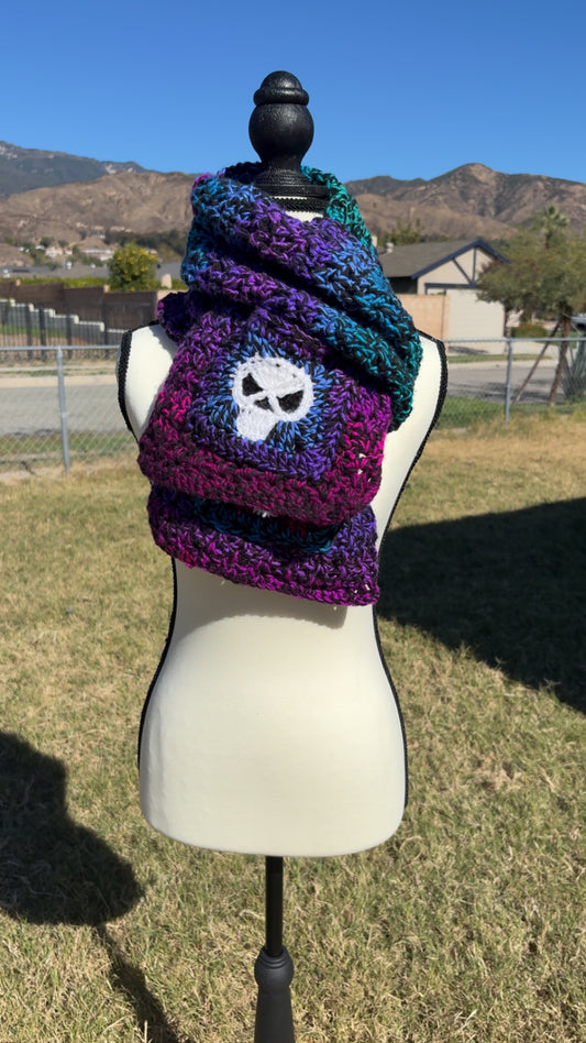 Skull scarf